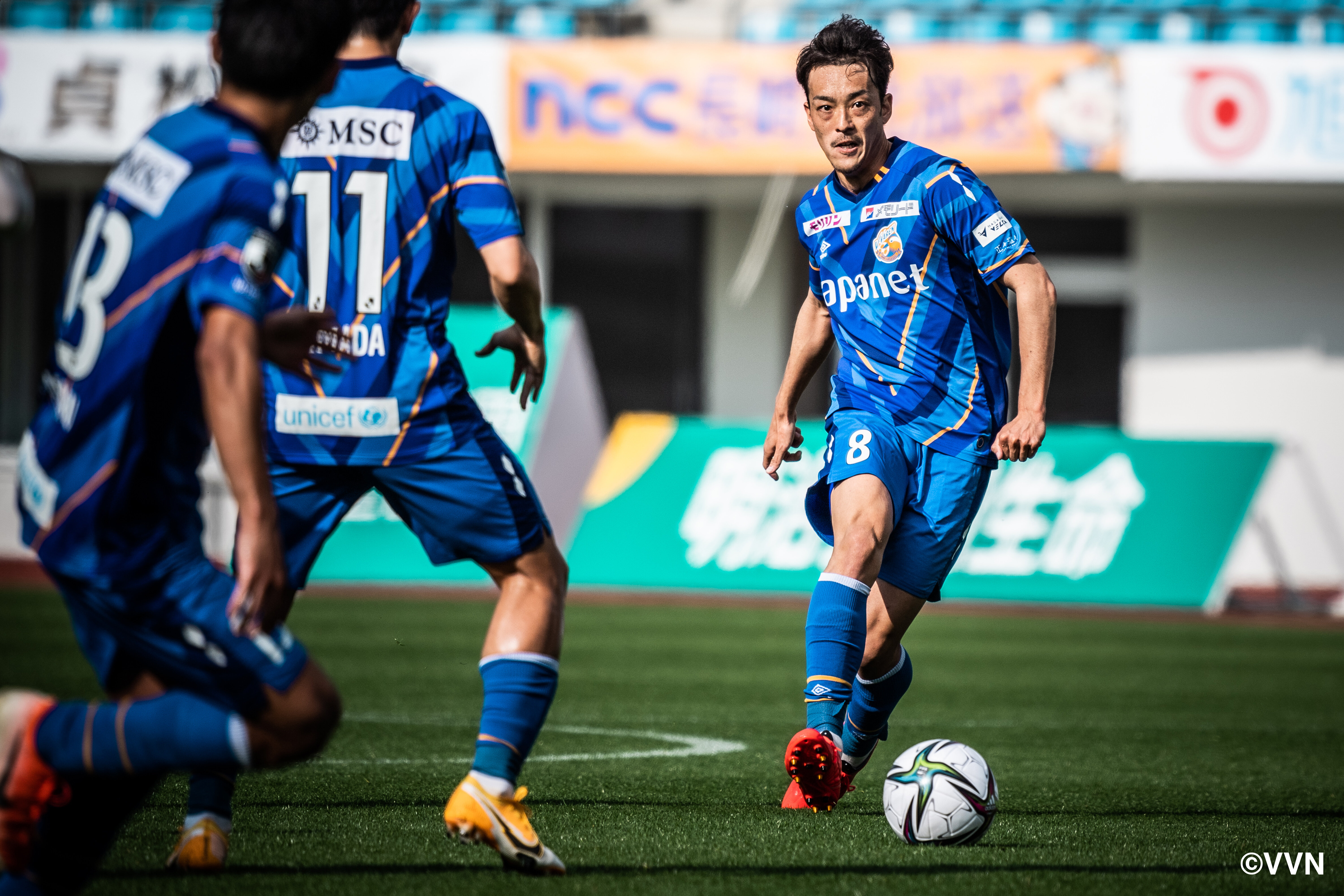 磯村選手プレー写真※クレジット入り.jpg