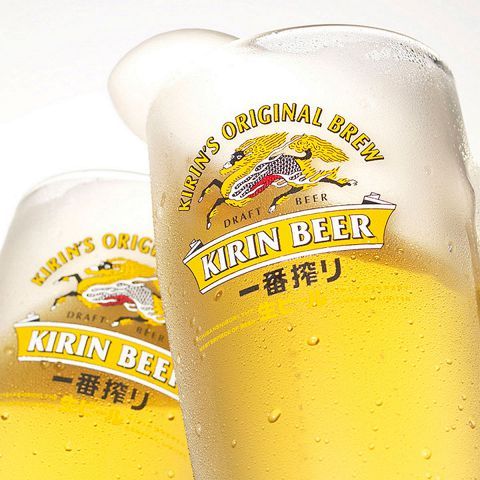 【生ビール】
・夏本番！熱い日のサッカー観戦にはビール！
最高のグルメと相性抜群のビールで乾杯しましょう！
※写真はイメージです。
■価格：500円
■販売店舗
<ファンエリア>ミスターチキン、宇都宮餃子会、スポーツカフェ92、18diners
<メインスタンド下>18diners
<イベントエリア>WALK EATER、粉家一門焼侍
<バックスタンド>写楽、ダ・ネイデ、バンクシー