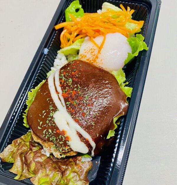 那須御養卵のロコモコ.jpg