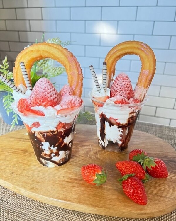 berry berryチュロスパフェ.jpg