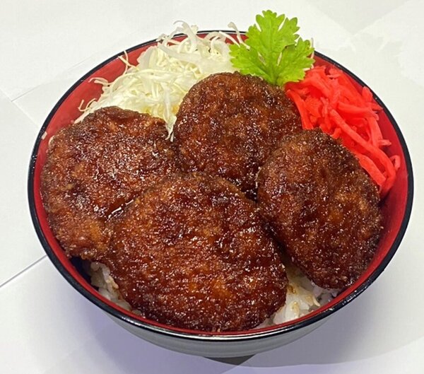 栃木・足利名物！ソース勝つ（カツ）丼！.jpg