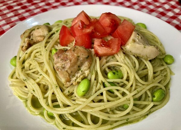 枝豆と若どりのジェノベーゼパスタ.jpg