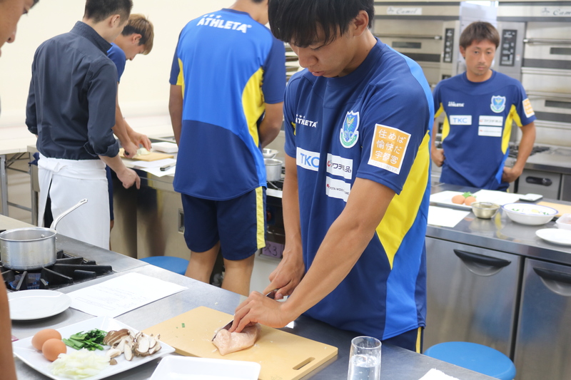 大垣シェフから個別に指導いただきました。
