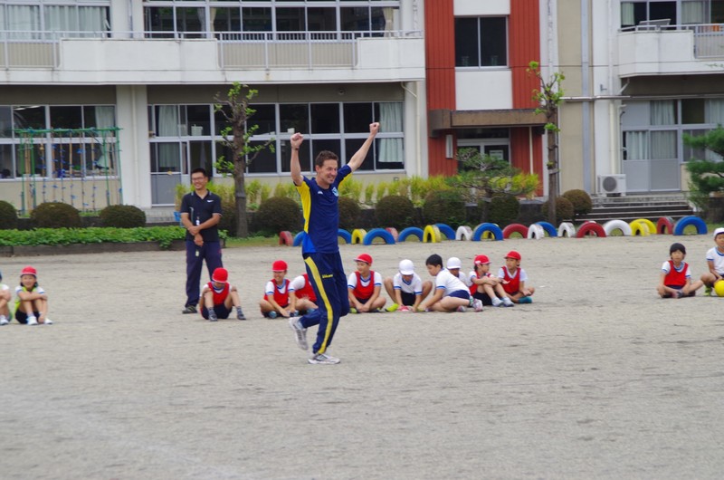 最後は子供達から選手へ質問コーナー！！
子供の頃はどんなことをしていましたか？などみんな興味津々でした。