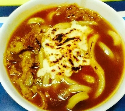 「焼きチーズカレーうどん2017 」・昨年ご好評を頂きました焼きチーズカレーうどんが帰ってきました。昨年よりもご提供できる数を増やせるよう努力致します。お客様のお越しをお待ちしております!※数量限定、チーズもしくはカレーが無くなり次第終了■価格：700円 ■販売店舗：NASU no Maki Udon（フードコート）