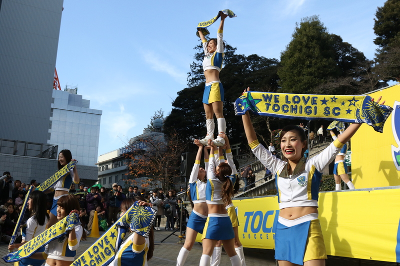 今シーズンもスタジアムを華やかにしたSCチアーズ!バンバ広場でもパフォーマンスで会場を盛り上げていました!