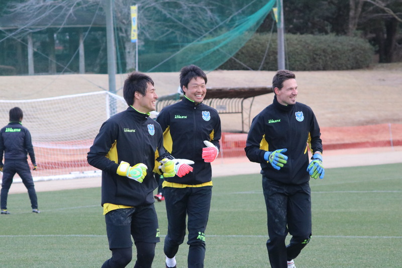 GK陣（石川慧選手・竹重安希彦選手・ジョニー レオーニ選手）