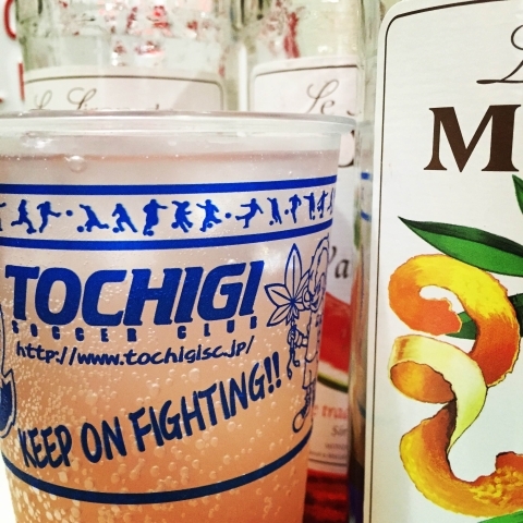 【さくらサワー】・今月のドラフトサワーは「さくら」。今の季節にピッタリのサワーです。
■価格：500円
■販売場所：18diners(ファンエリア)
