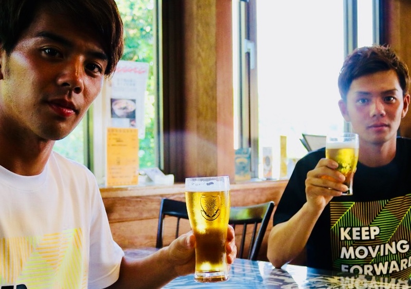 【ビアグラス】
・異常な暑さのこの夏！キンキンに冷えたビールをより美味しく飲めるビアグラスが完成いたしました！
■価格：2,000円
■販売場所：ファンエリア内グッズ売店、ホームゴール裏グッズ売店