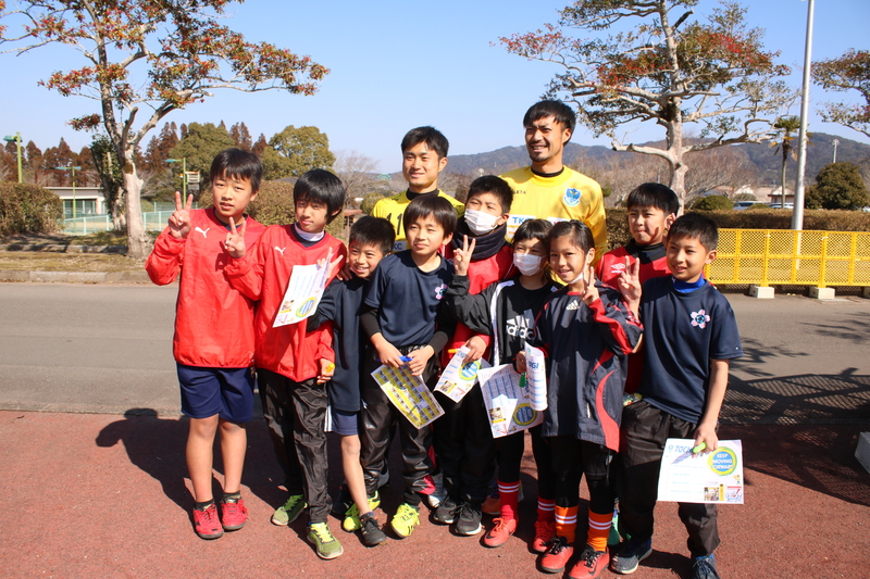 今日は練習に高城サッカー少年団の子どもたちが見学に来てくれました！