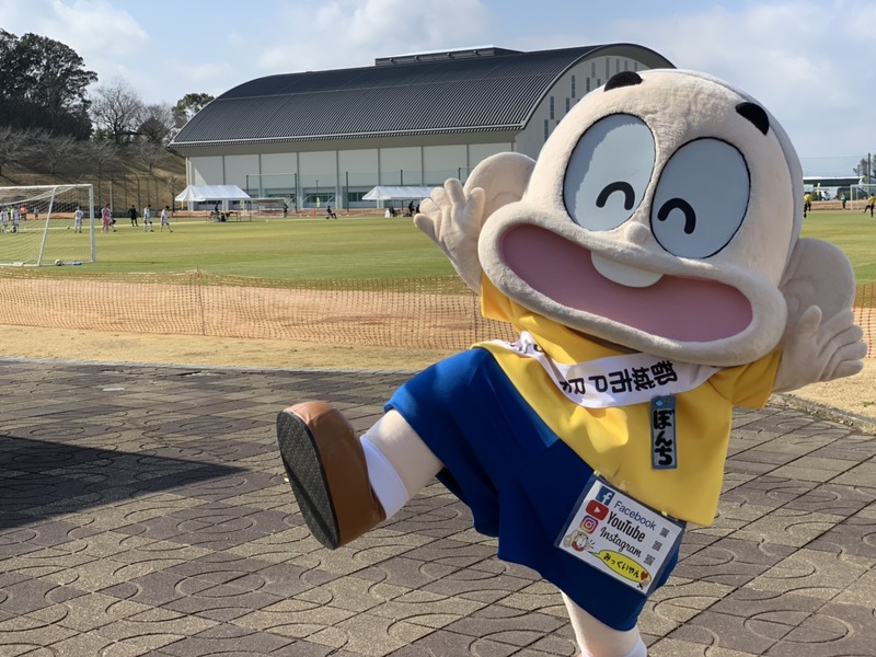 キャンプ1日目の空港での歓迎セレモニーに引き続き、元気いっぱいでした！！！