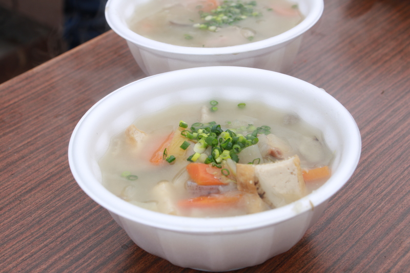 豚汁。そして牛丼もふるまってくださいました！