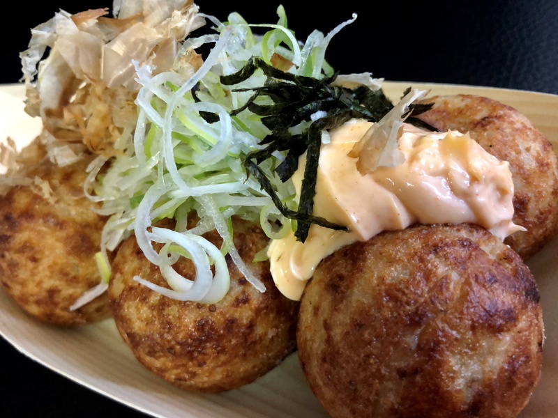 【トッキーのグルメたこ焼き】
・明太マヨとネギを使った、今シーズン限定メニューです!
■価格:800円
■販売店舗:粉家一門焼侍(イベントエリア)
