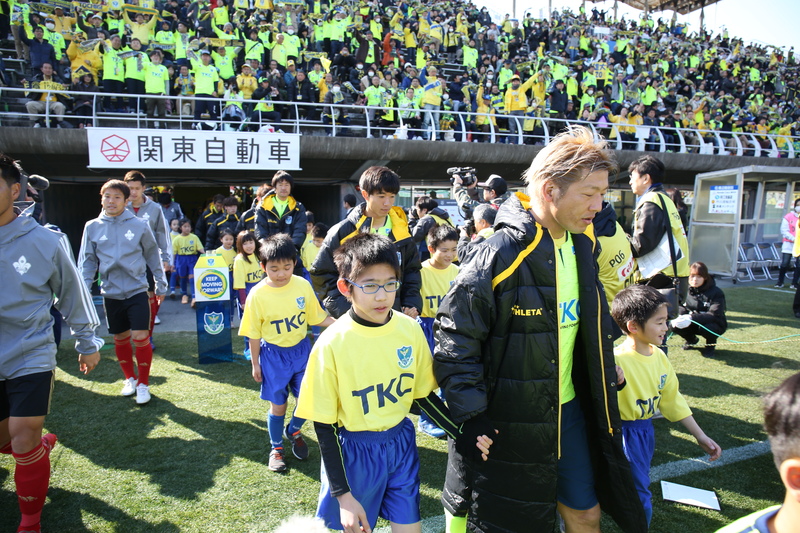 対 象 者：小学1年生～4年生
募集人数：18名