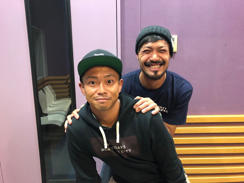 【番組名】RADIO BERRY(FM栃木)SC_FM『ラジカン』
【番組時間】11月26日(火)20:00~20:30
【出演者】菅和範選手・廣瀬浩二選手 ※収録での出演になります。
<レディオベリー>
◎SC_FM『ラジカン』について・・・
毎週栃木SC選手を始めとしたゲストを招いてDJ菅和範とあんなことやこんなことを楽しくワイワイトークして参ります!!また、皆さんからの質問にも毎週お答えしていきますので、サッカーの質問にプライベートの質問、学校・お仕事・恋愛の悩み相談もOK!番組HPから気軽にどしどしメッセージを送ってください!!
詳しくはこちら⇒http://www.berry.co.jp/scfm/
※番組の放送時間や出演選手など、急遽変更になる場合もございますので予め了承ください。