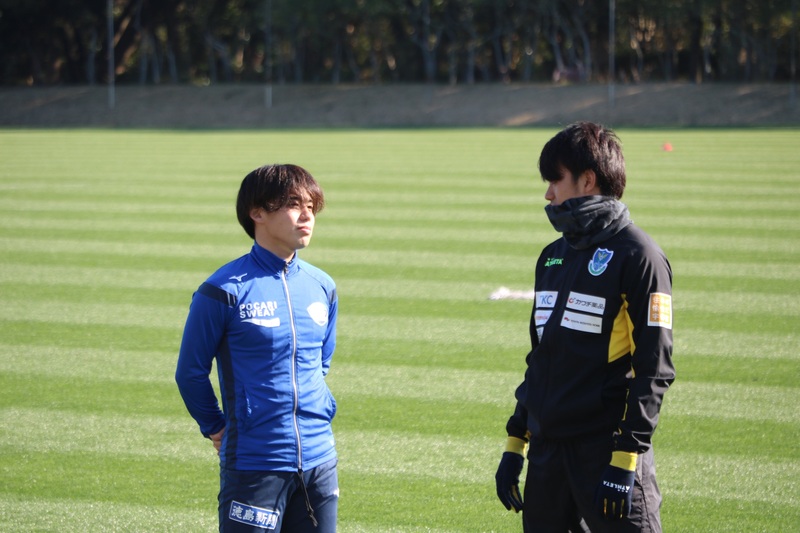 トレーニングマッチ前には、以前栃木SCに在籍していた福岡将太選手や西谷和希選手、浜下瑛選手も挨拶に来てくれていました！