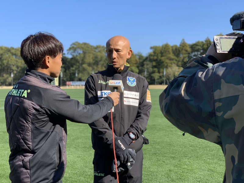 トレーニングマッチ後には選手、監督がインタビューを受けました！この模様は2月3日(月)の総合テレビ・栃木県域「とちぎ６４０」にて放送予定です。廣瀬浩二 普及・スクールスタッフ兼コミュニケーションオフィサーもスタジオ生出演しますのでぜひご覧ください！※詳細はこちら→https://www.tochigisc.jp/info/11387