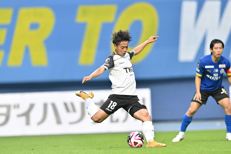 Jリーグ初ゴール記念!】川名連介選手直筆サイン入り特別 Jリーグ初ゴール記念!】川名連介選手直筆サイン入り特別